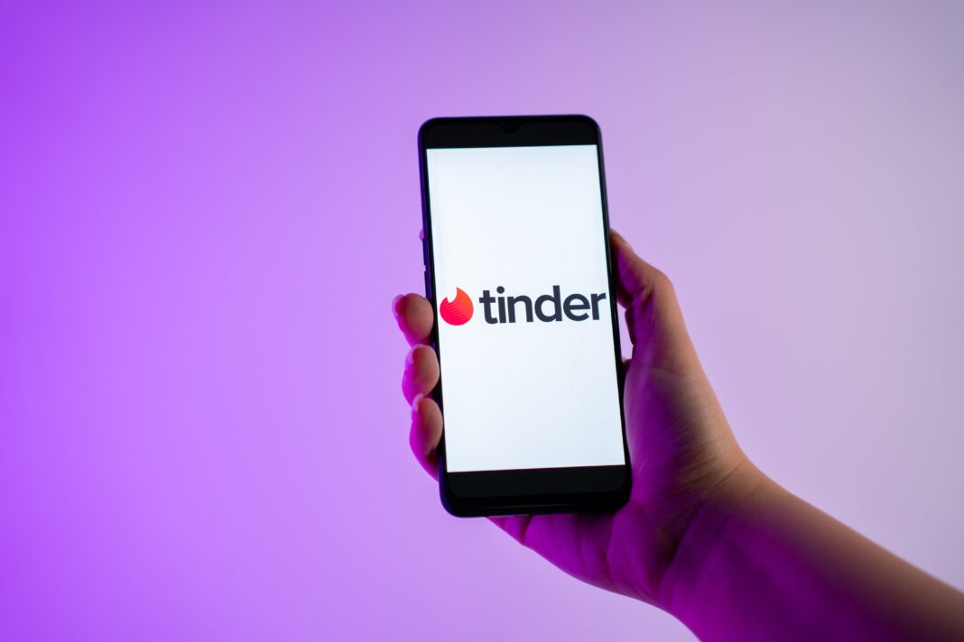 Tendências e previsões do Tinder para 2025